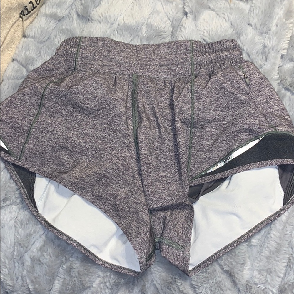 lululemon hottie hot shorts